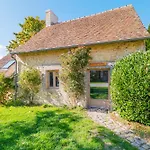 La Garenciere - La Petite Maison 度假居 *
