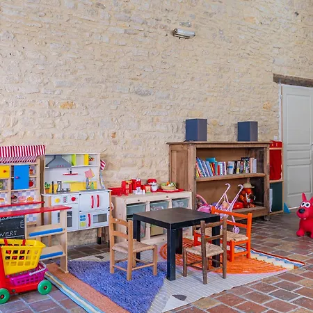 La Garenciere - La Petite Maison Holiday home